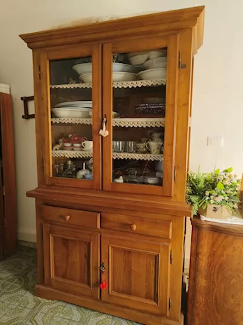 Credenza in castagno
