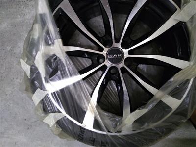 CERCHI IN LEGA DIAMANTATI R19 E GOMME 235/35/19