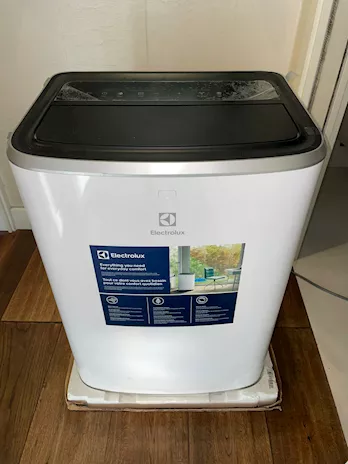 Climatizzatore portatile 10.000 BTU nuovo Electrolux