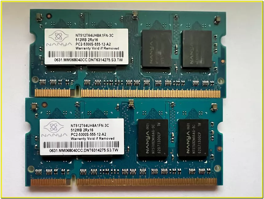 Memoria RAM SODIMM DDR2 2 x 512Mb Nanya