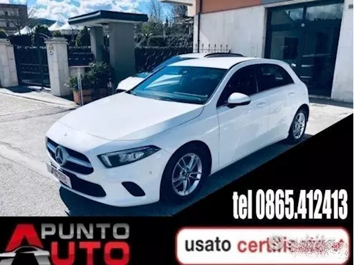 MERCEDES-BENZ A 180 d Automatic Business Extra019