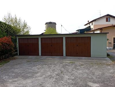 Prefabbricato Box/Garage, 3 posti auto, 62mq, prezzo tratt