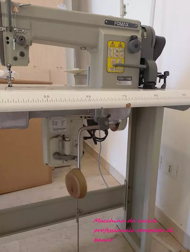 Foto 4Macchine da cucire professionali