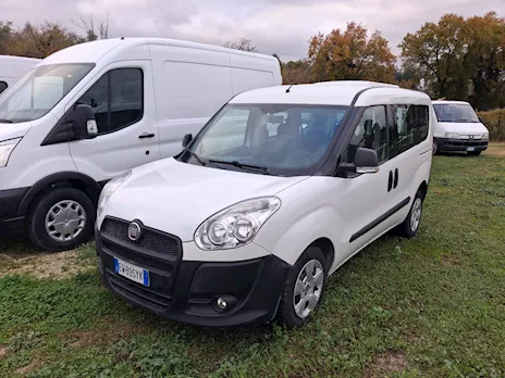 Fiat Doblò autocarro 5 posti