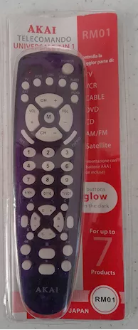 Telecomando universale Akai RM01. Controlla fino a 7 apparecchi