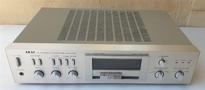 Amplificatore AKAI AM-U03 (pre main)