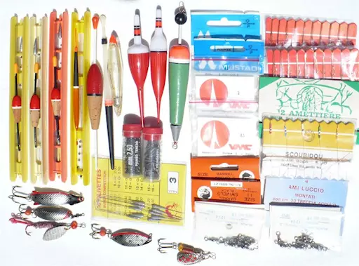 ARTICOLI PESCA SPORTIVA