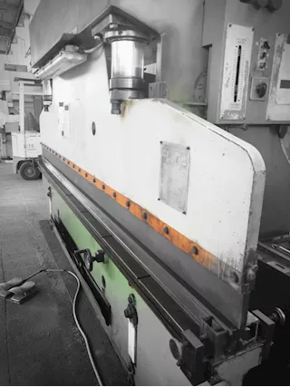 Piegatrice Indumac 4000 X 100 Ton Pressa - Foto 4