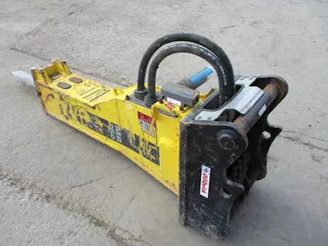 Atlas Copco MB 750