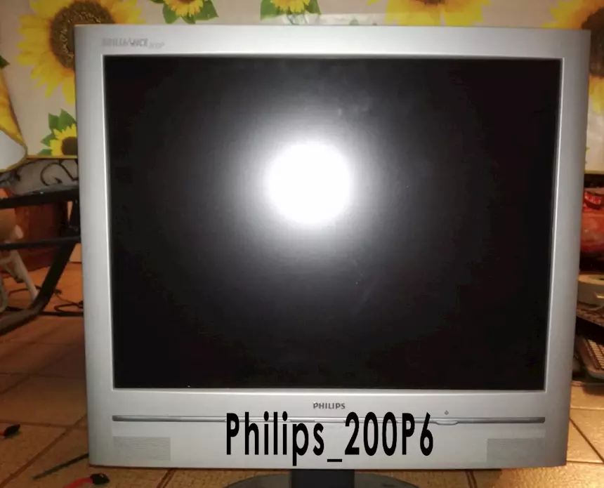 Monitor Philips BRILLANCE 200P6 - 20 pollici
