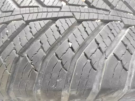 2 Gomme Invernali KHUMO usate