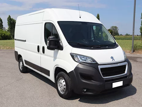 Peugeot Boxer 2.0 HDI 130 CV L2H2
