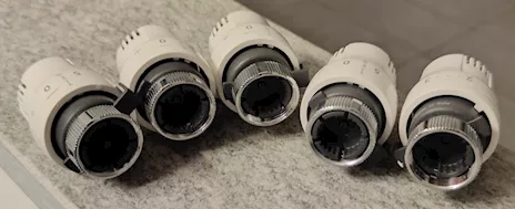 N° 5 Caleffi serie 200000 comando termostatico per valvole, in ottime condizioni - Foto 3