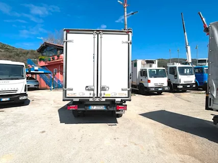 Camion iceco Daily 35c17 cella frigo -20 Iveco Km 0 - Foto 4
