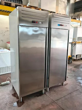 Celletta frigo professionale usata