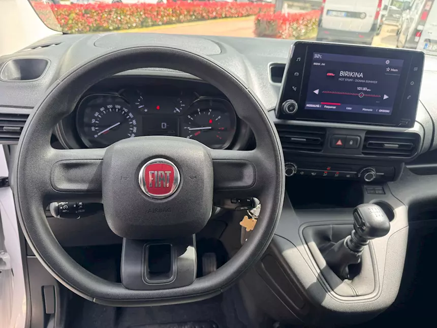 Foto 8Fiat Doblò 1.5 HDI 100 CV E6D-I 2024 Km 72000 Euro 6, unico proprietario