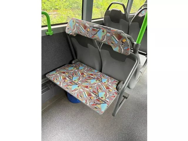 Foto 6Evobus Marca Setra S 415 NF, tipo cambio