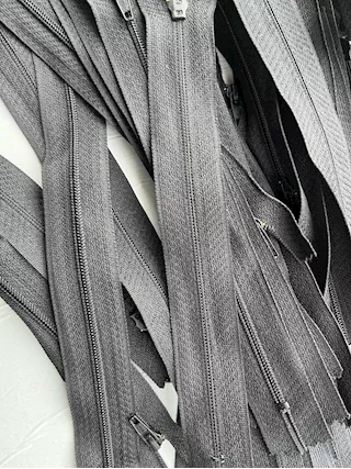 Stock cerniere zip colori vari - Pezzi 2.000 - Foto 6