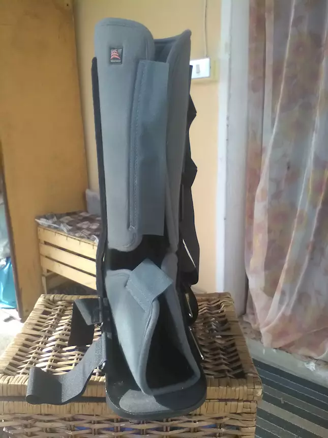 Foto 6Tutore per gamba o caviglia, marca Medical Brace