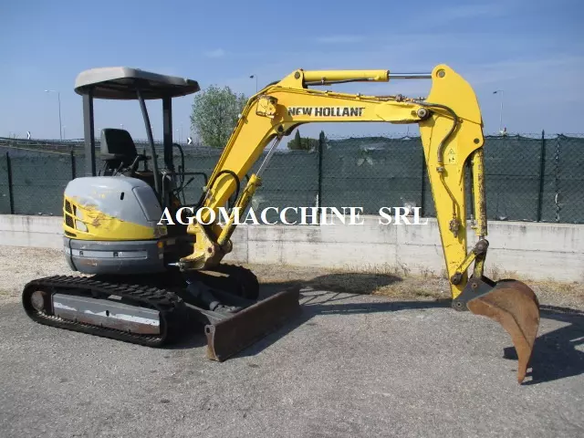 Foto 5New Holland E30.2SR Tipologia Escavatore