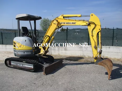 New Holland E30.2SR Tipologia Escavatore - Anteprima 5