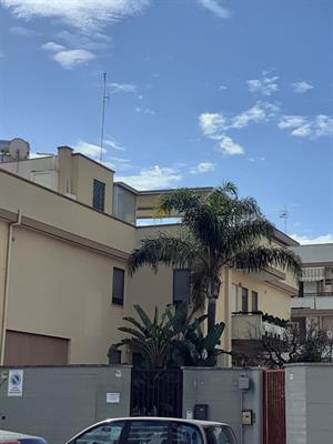 Casa indipendente con giardino e terrazzo
