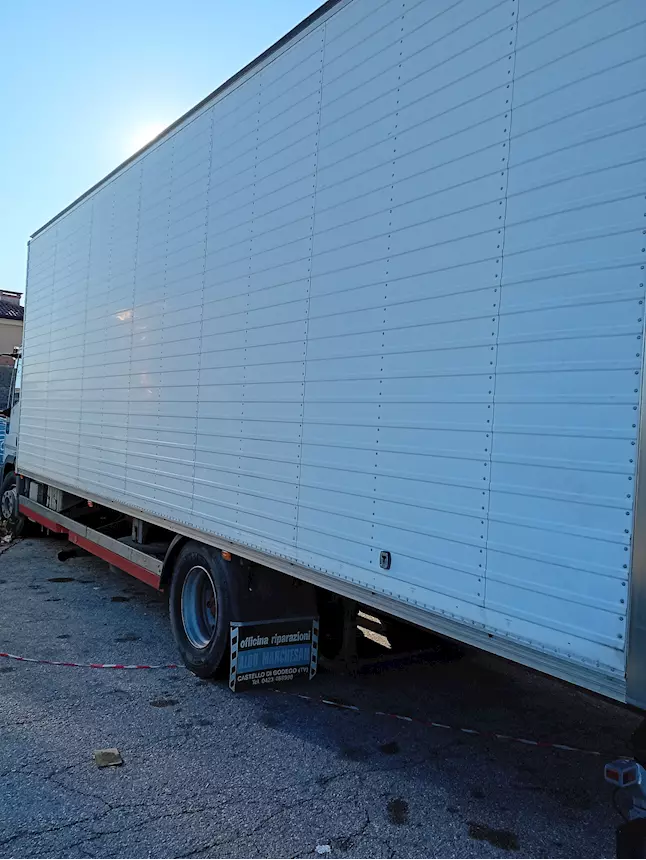 Foto 2Eurocargo 120 Marca Iveco Km 0, prezzo trattabile