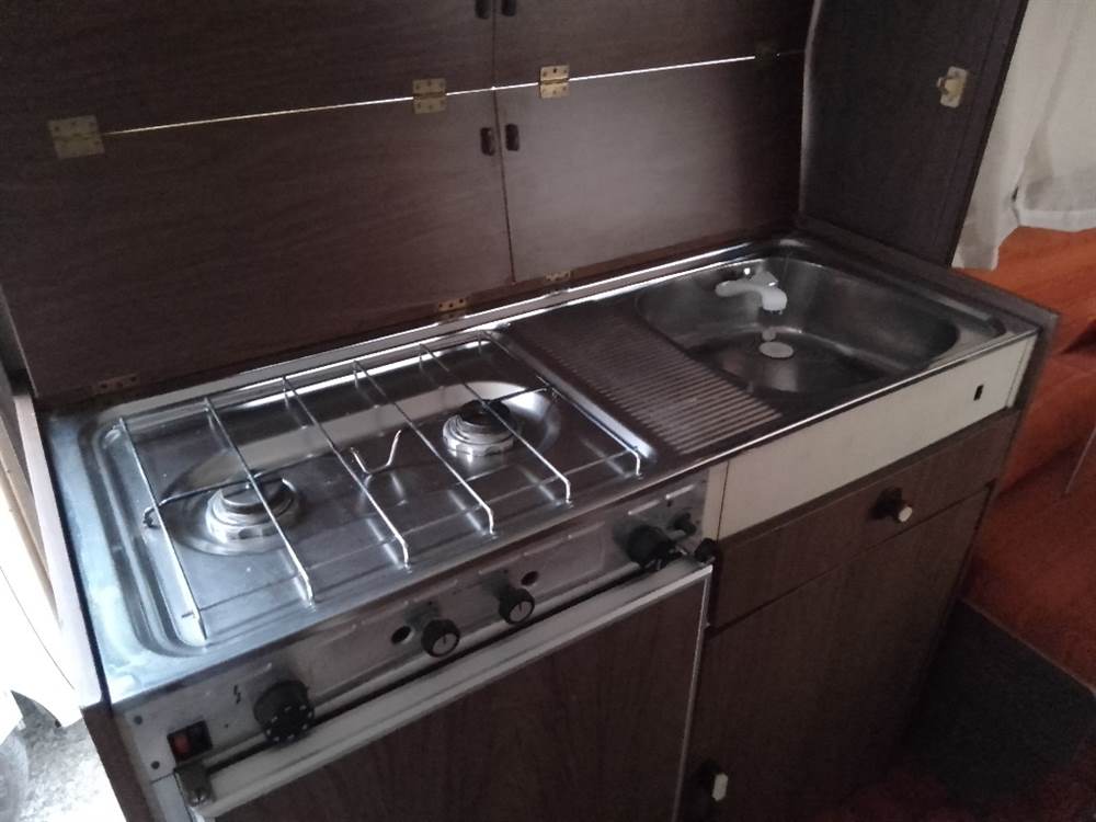 Roulotte Roller R 59 L 38 Rembrandt Anno 1980 Colore Bianco, ottime condizioni