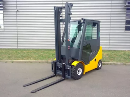 Carrello Elevatore Jungheinrich DFG-320s
