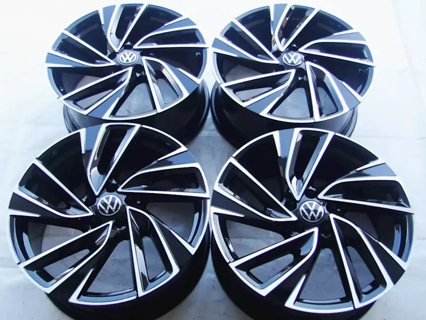 4 x Cerchi Volkswagen Golf GTI da 19 Originali