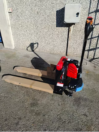 Nuovo Transpallet Elettrico Noble 15Q