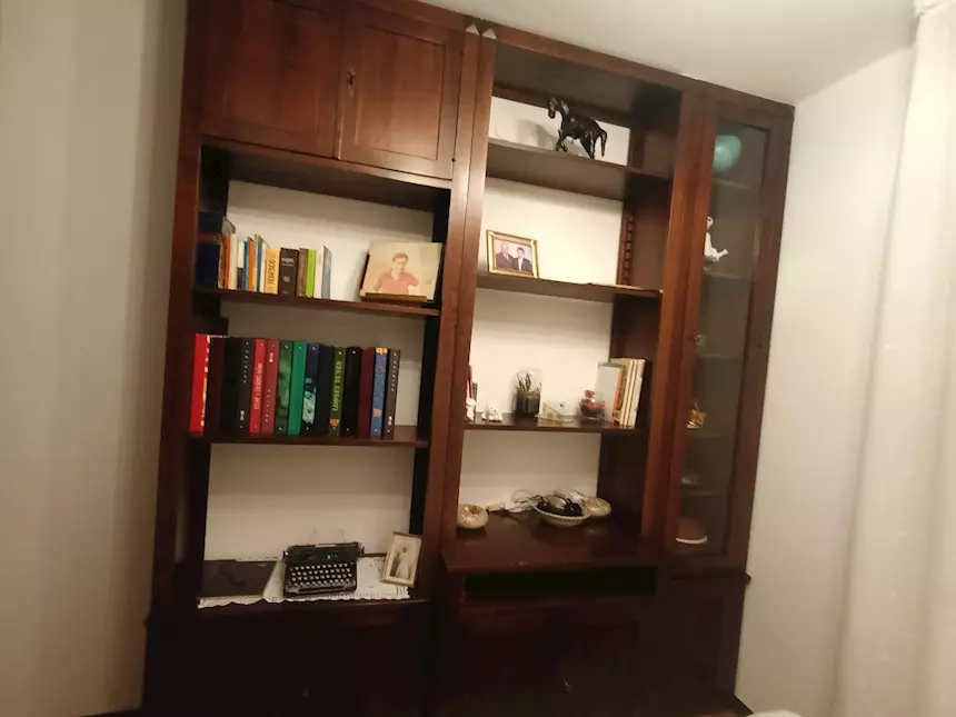 Libreria arte povera, come nuova
