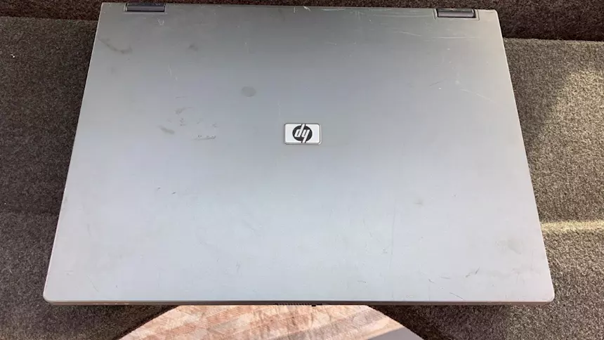 Notebook HP 6715s