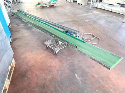 Trasportatore lungo per materie prime usato
