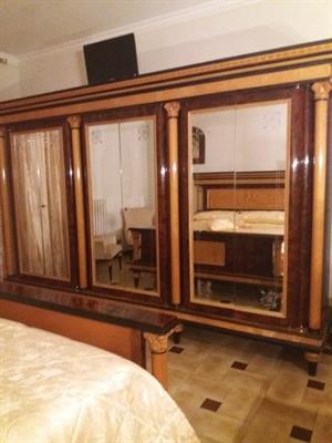 Mobili vari per sala da pranzo e camera da letto