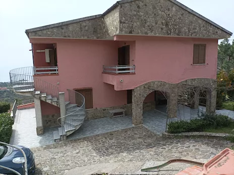 Appartamento in villa a Policastro Bussentino (SA)