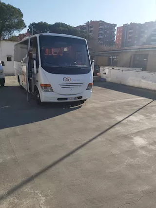 Mercedes 818 26 posti