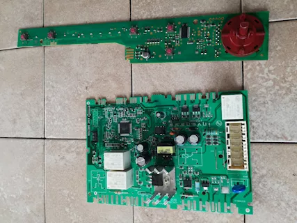 Schede elettroniche per lavatrice CANDY