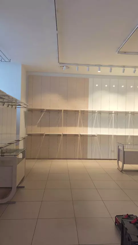 Foto 4Arredo Bianco e Rovere 38159, in buone condizioni
