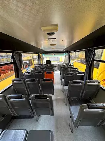Foto 4Iveco 59 E 12 Cacciamali con pedana Anno 2000 Km 290000