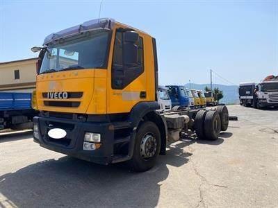 Autocarro Iveco 260.42 Euro 5 telaio passo 4200