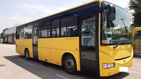 Scuolabus 64 posti