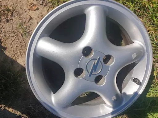 Cerchi in lega Opel R15 Bonus Regalo