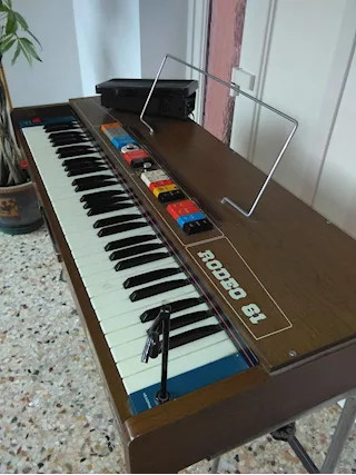 pianola perfettamente funzionante
