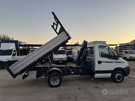 Iveco Daily 35C12 / Gru finanziabile acconto zero Anno 2007, cassone ribaltabile - Anteprima 4