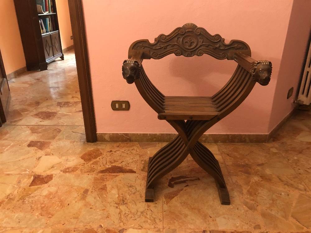 Antiche sedie savonarola, in legno massello - Foto 2