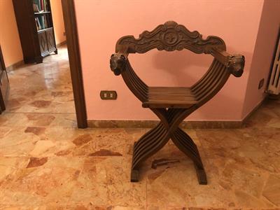 Antiche sedie savonarola, in legno massello - Anteprima 2