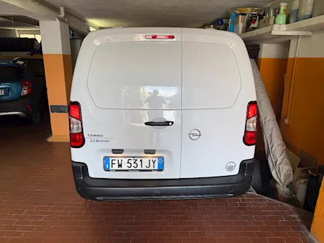 Furgone Opel Combo Anno 2019 Km 74140, cilindrata 1.560 - Anteprima 5