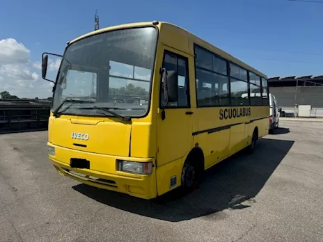 Iveco 100 E18 Cacciamali, unico proprietario - Anteprima 5