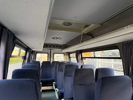 Minibus Daily 21 posti Marca Iveco Anno 2007 Km 0, cambio manuale - Anteprima 10